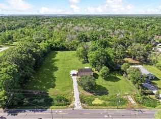 1558 Bayou Rd, Saint Bernard, LA 70085