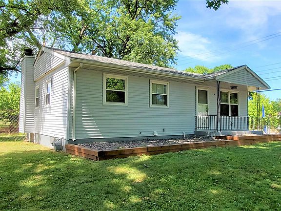 2nd image of 4265 Marigold Dr