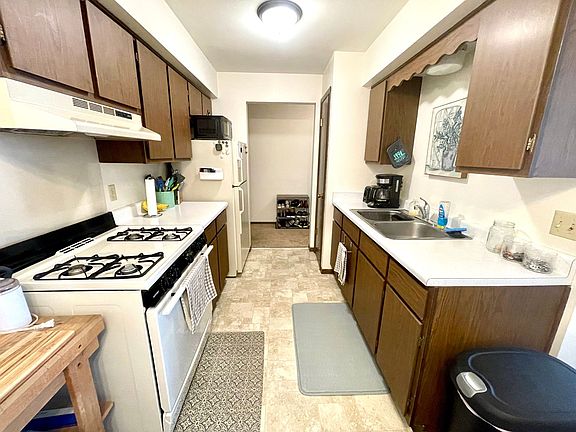 5th image of 11322 W National Ave APT 209