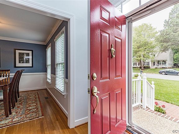 5th image of 5835 Bradington Dr