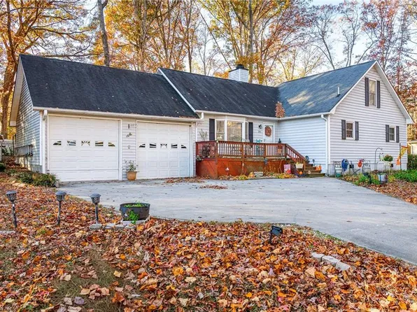 251 Kelly Ln, Lexington, NC 27295