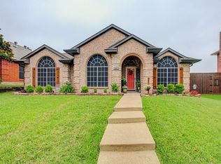 2425 Waterloo Ln, Mesquite, TX 75181