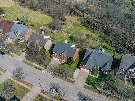 3rd image of 2337 Dogwood Trace Blvd