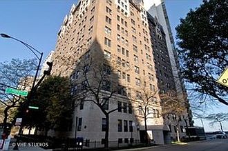 2nd image of 940 W Glenlake Ave #7C