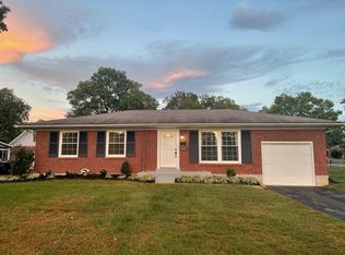 9401 Shanna Dr, Jeffersontown, KY 40299