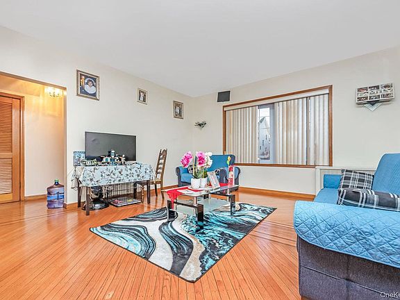 4th image of 42-28 159th Street