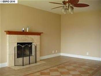 5th image of 2614 Desrys Blvd