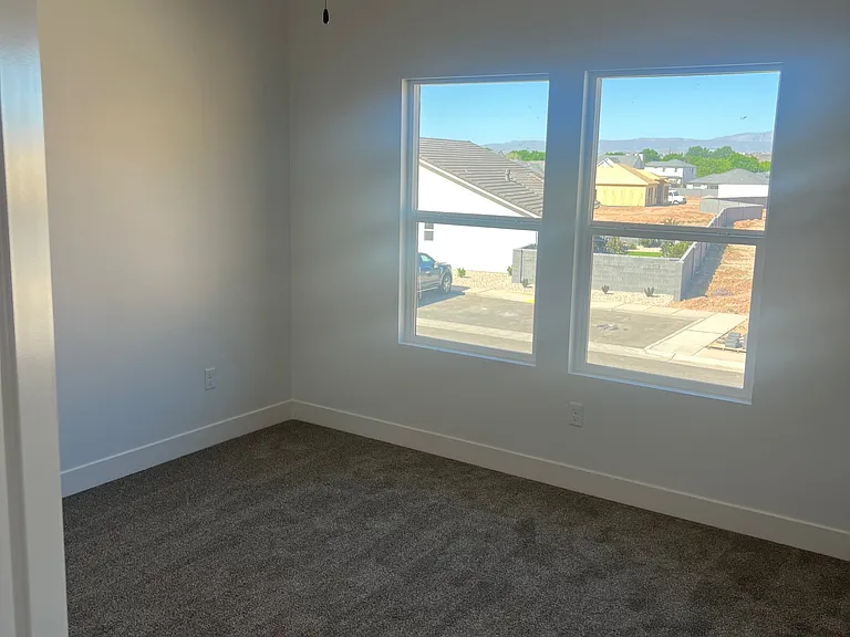 1817 Livy Ln — Photo 21