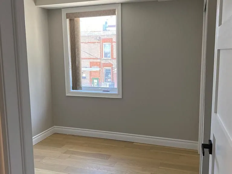 1543 Dupont St #1 — Photo 8