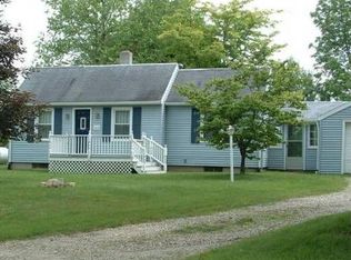 10233 Stoll Rd, Haslett, MI 48840