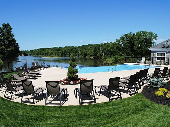 4th image of 25202 Waters View Cir