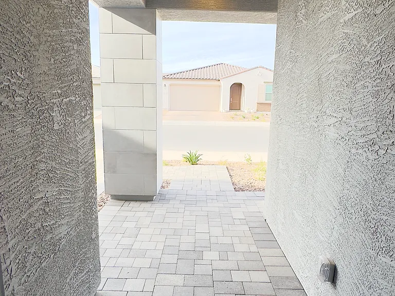 9459 E Sector — Photo 3