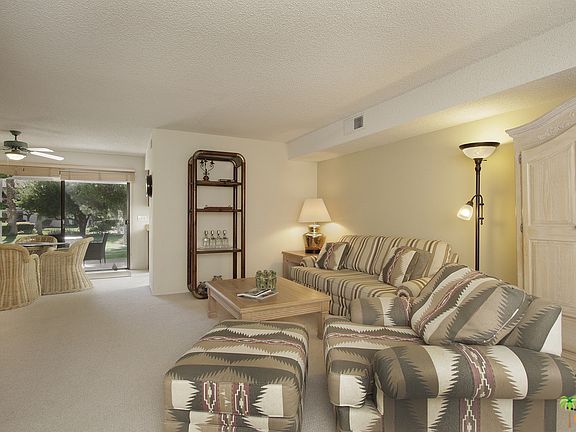 4th image of 5115 E Waverly Dr #D35