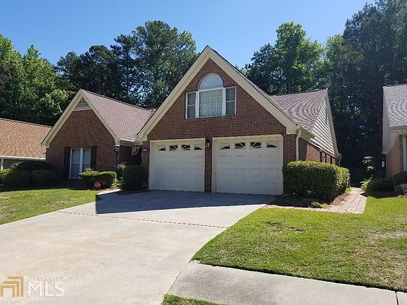 4th image of 245 Stratford Way