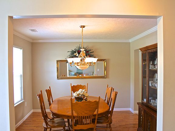 Formal Dinning Room