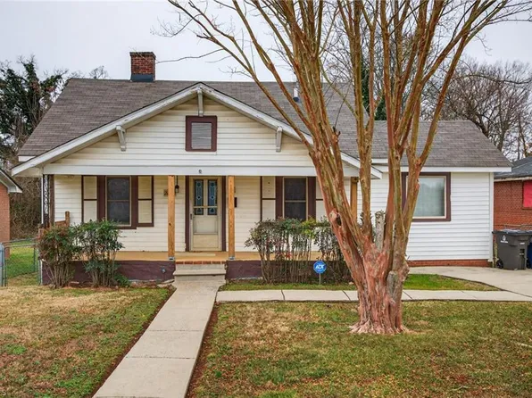 2820 Manchester St, Winston Salem, NC 27105