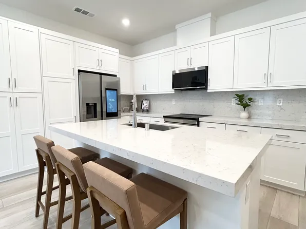 11908 Owen Ln, San Diego, CA 92128