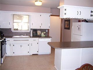 5th image of 106 Glenda Dr