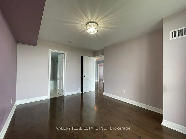 1140 Parkwest Pl #610 — Photo 12