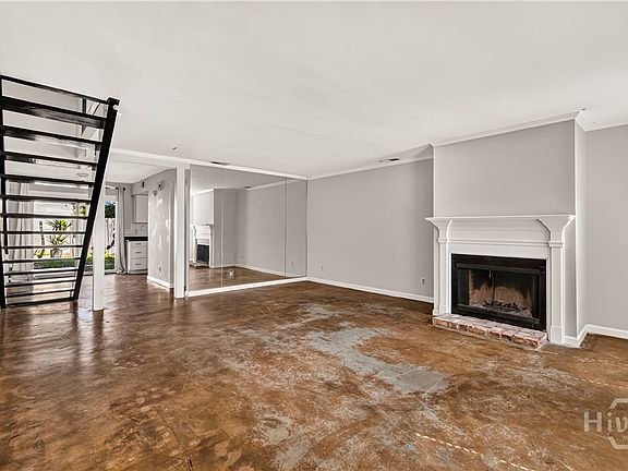 3rd image of 6501 Habersham Street #14