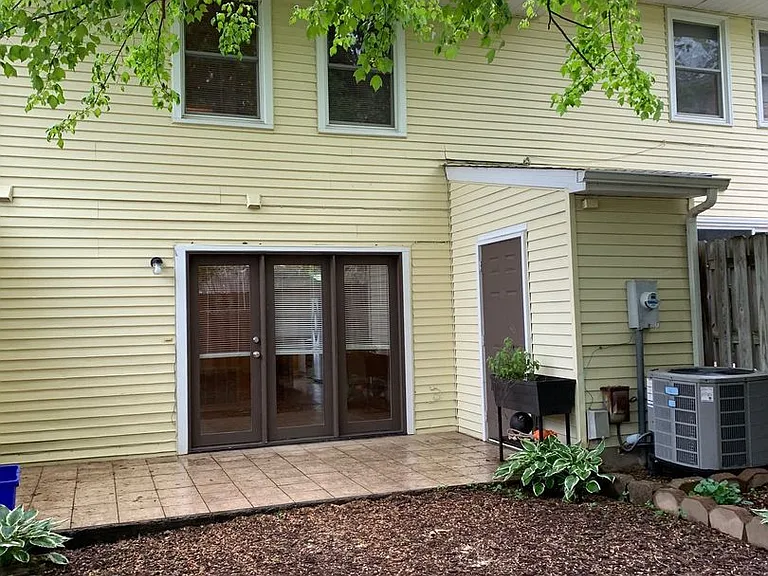 336 Loudon Rd — Photo 30