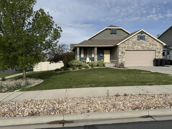 265 E Salem Park Cir, Salem, UT 84653