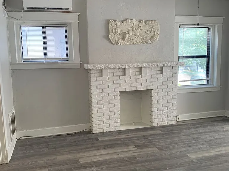 4111-4113 Walnut St — Photo 20