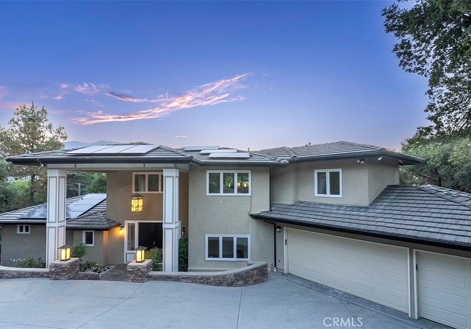 1st image of 603 Chatham Pl