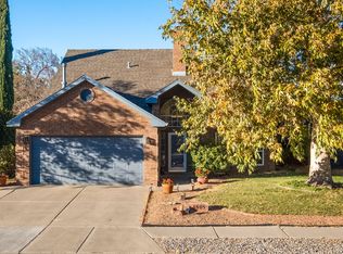 4805 Snapdragon Rd NW, Albuquerque, NM 87120
