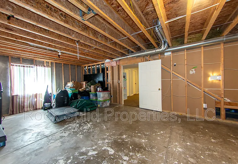 521 Queens Rd #1 — Photo 30