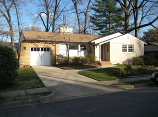 2415 N Nelson St, Arlington, VA 22207