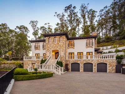 414 Pinehill Rd, Hillsborough, CA, 94010