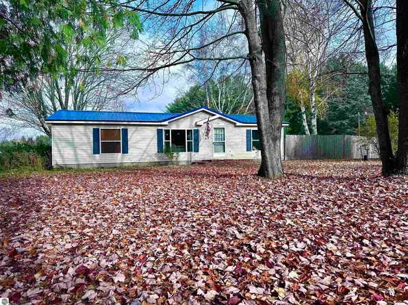 7067 E M 113, Kingsley, MI 49649