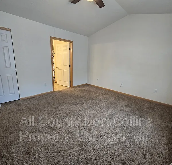 3727 Mount Spalding St — Photo 8