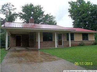3667 Oak Grove Rd, Charleston, MS 38921