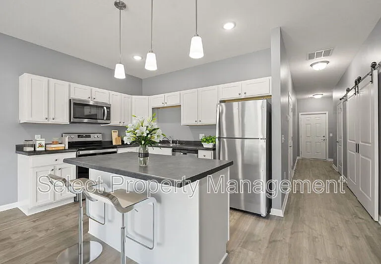 7079 Homestead Rd — Photo 15