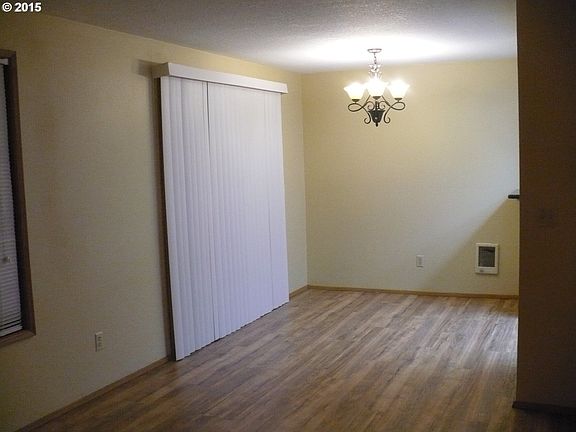 5th image of 7216 NE 16th Ave APT 1