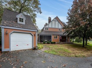 16 Village Green Cir #16, Mashpee, MA 02649