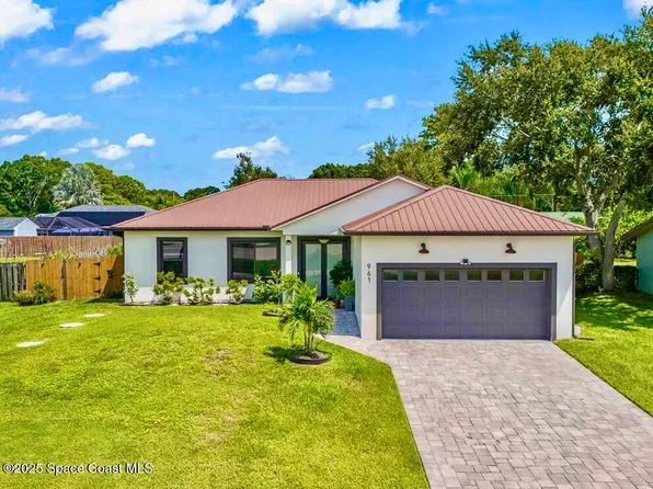 961 Crocus St NE, Palm Bay, FL 32907