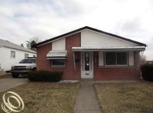 8261 Merrick St, Taylor, MI 48180