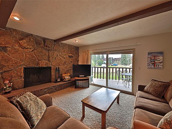 4th image of 357 Hi Country Dr #1