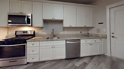 108 Meridian St #4 Photo 1
