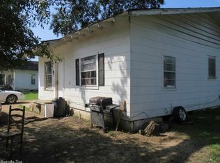 602 Cherry St, Warren, AR 71671