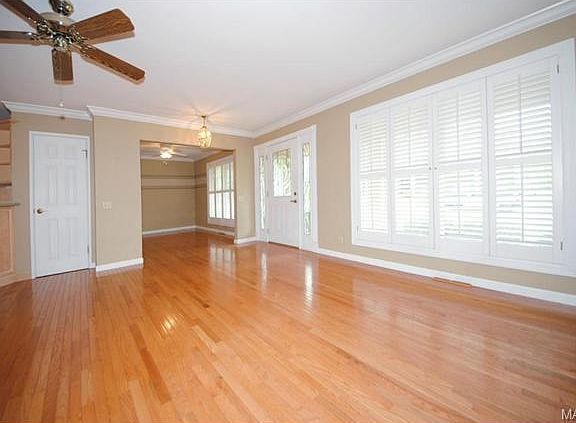 4th image of 1207 Blairshire Dr
