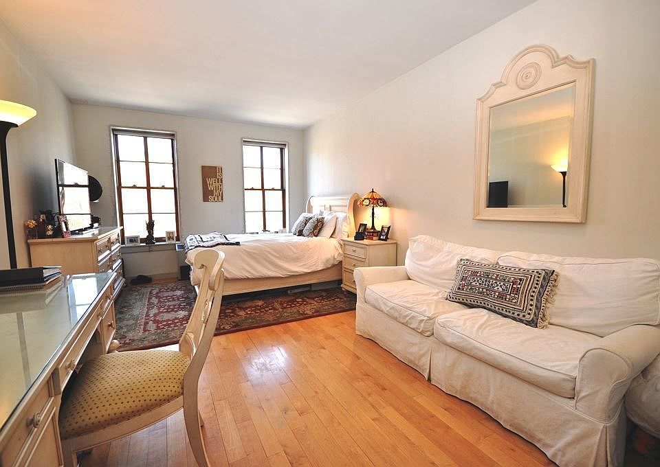 1st image of 100 Atlantic Ave APT 2E