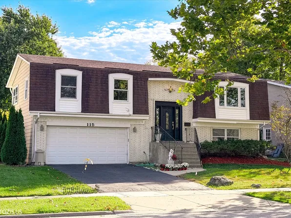 115 W King George Ct, Palatine, IL 60067
