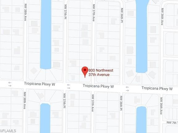 4th image of 800 NW 37th Ave