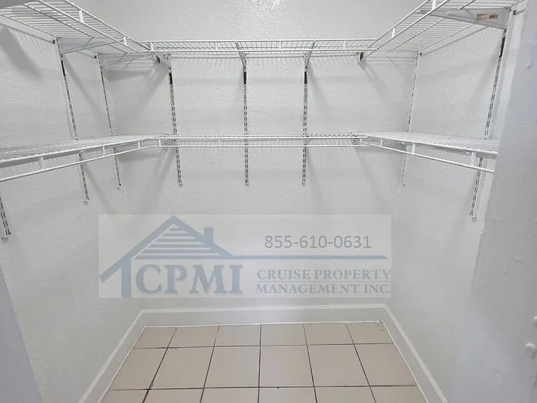 Waterford Villas - 551 Kathy Ct Margate, FL 33068 — Photo 20