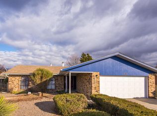 7118 Capitol Dr NE, Albuquerque, NM 87109