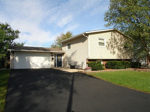 2nd image of 7400 Cumberland Dr